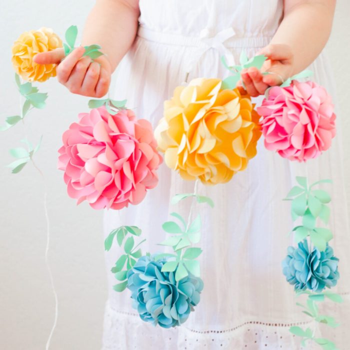 How to make a decoration flower